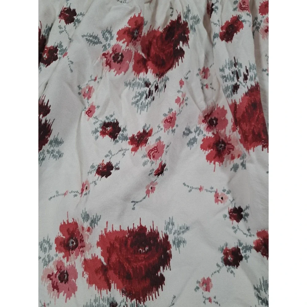 American Eagle Outfitters Floral Mini Skirt Red Cream Rose Viscose Small S/P Y2K